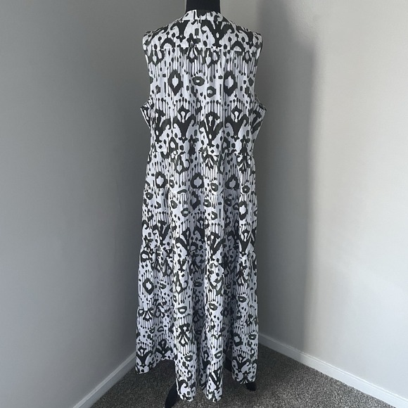 CHICOS Ikat‎ Tiered Maxi Dress Sz 3 (US 16) Pockets Sleeveless Green White Long - Picture 6 of 8